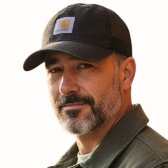 Carhartt Men’s Trucker Cap Black Mesh Back Snapback Hat Logo Patch AH0286 NEW - Picture 1 of 6